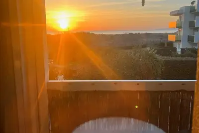 Image de Magnifique Appartement Avec Accès Direct à la mer