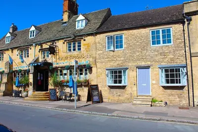 Image de Listed Cottage with parking and garden. Sleeps 5.