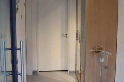 Image de Geschmackvolle 3-Zimmer-Wohnung mit Balkon und EinbaukĂĽche in Bonn