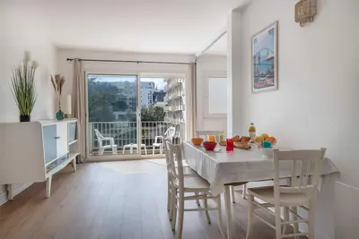 Image de Bel appartement dans une résidence front de mer