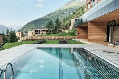 Image de Bel appartement dans une maison de vacances avec piscine, Wifi, Tv, balcon et vue panoramique