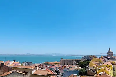 Image de A. mar Lisboa Terraço com Vista Rio e Panteão