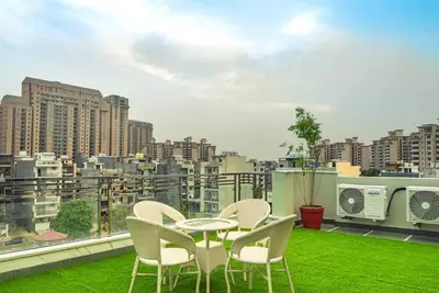Image de Cyber retreat 1Bhk with Gym and balcony