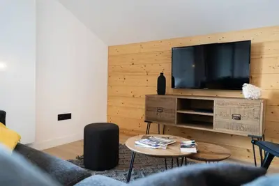 Image de Wifi, piscine, sauna, hammam, terrasse, balcon, télévision, casier à ski, 52-66m², Combloux