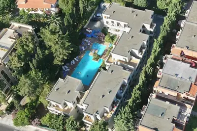 Image de Appartement de vacances avec Wlan et climatisation