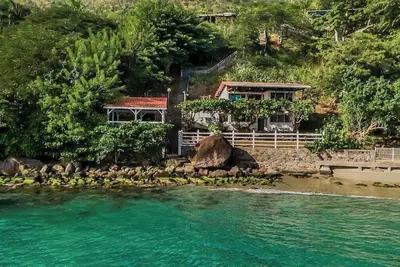 Image de Villa Fleur D'eau, Les pieds dans l'eau