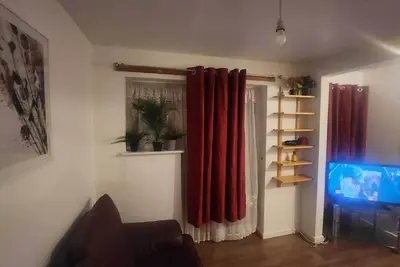 Image de Cozy London apartment on Ash Road