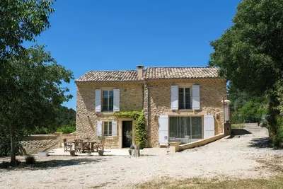 Image de Magnifique Mazet en Pierre au Coeur de la Provence et de ses Collines