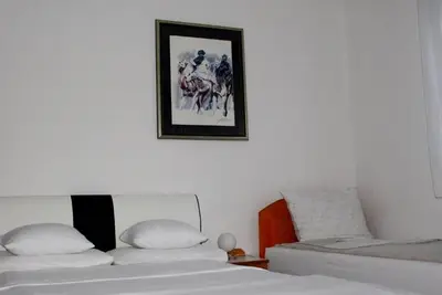 Image de Holiday In Bihać - Triple Room with Shower