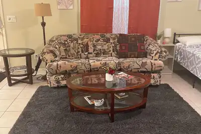 Image de Delightful Atlanta family- sized apt. Sleeps 6 & pet friendly.
