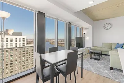 Image de Modern and spacious 3Br 3Ba apartment assembly row