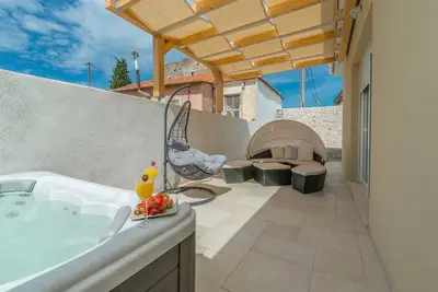 Image de Villa Donato avec jacuzzi