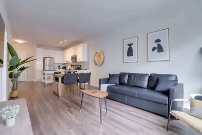 Image de Modern Alexandria Apt | Shopping & Metro Nearby