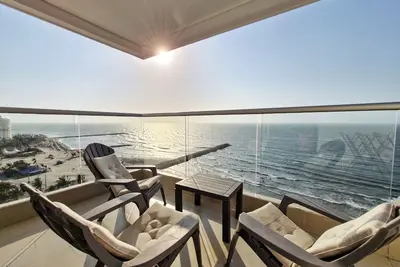 Image de Beach front condo with ocean view apartment in zona turística