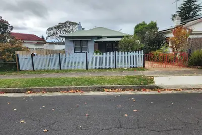 Image de Our cosy mountain retreat has been meticulously renovated. Close to Katoomba.