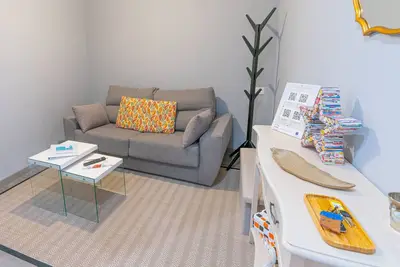 Appartement 'Entrevías Lodging' avec balcon et Wi-Fi