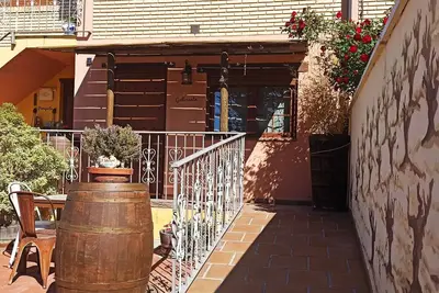 Image de Appartement 'El Guardaviñas Gallocanta' avec vue sur la montagne, terrasse partagée et Wi-Fi