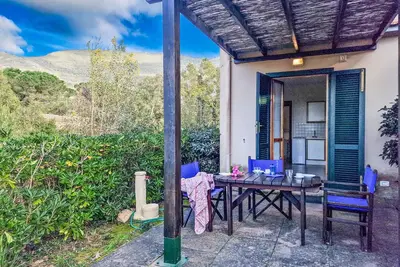 Image de Appartement 'Altaluna with Pool' avec piscine partagée, terrasse privée et balcon
