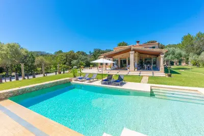 Image de Villa Golf Marina - Charming villa with beautiful garden and private pool. Free Wifi
