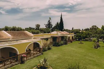 Image de Trikalioti's Lush Estate Apt Arethousa, Palouki, Greece