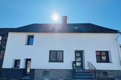 Image de Appartement 'Am Südwall Rechts, 140qm' avec terrasse privée, jardin partagé et Wi-Fi