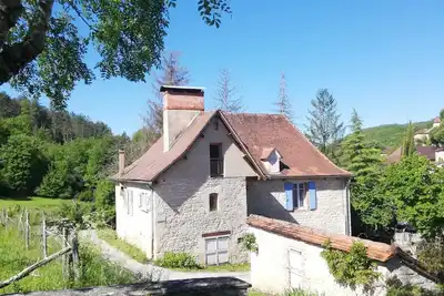 Image de Maison de Campagne au Calme Avec Accès Piscine