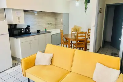 Image de 2 appartement centre-ville 55m2 proche place Carnot. Box Bagage Gratuit