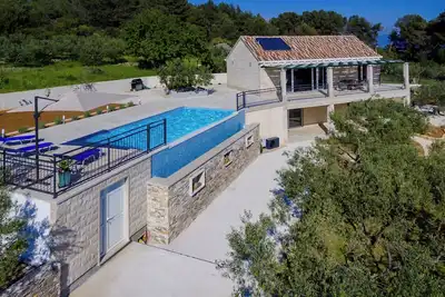 Image de Private Villa overlooking the sea