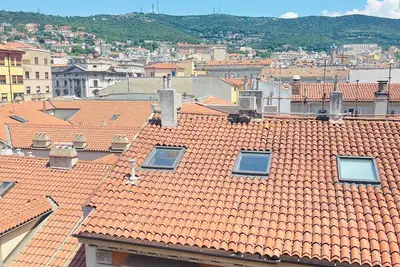 Image de Apartament in city center - Trieste