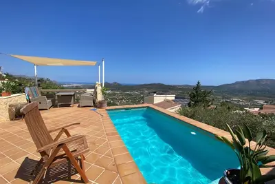 Image de Villa mit Wifi, 2 Schlafzimmer, 2 Bäder, Privater Pool, Klimaanlage, Ausblick