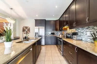 Image de Beautiful 4 bed\/3 Bath Home Away From Home
