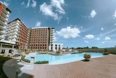 Image de Miiches Prime Pad is located in a resort style condominium in the city of Lapu2x