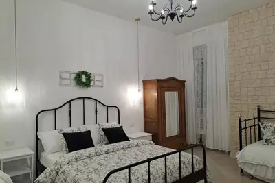 Image de Accogliente Appartamento nel Cuore di Napoli in Zona Tranquilla per Famiglie