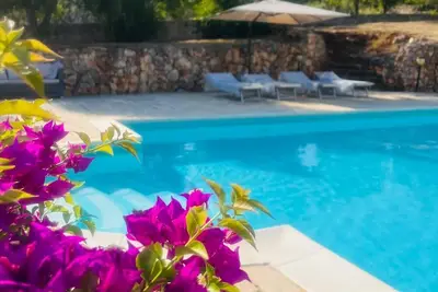 Image de Villa ensoleillée avec belle piscine privée au coeur de la Vallée d' Itria