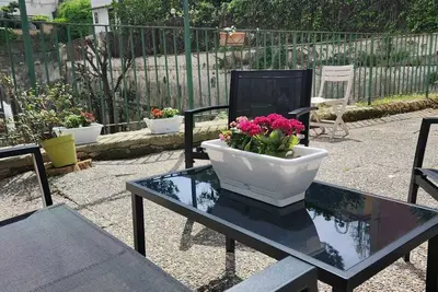 Image de luxurious apartment with terrace
