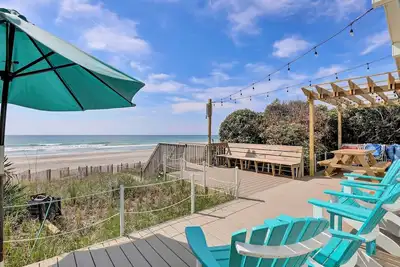 Image de Cute Oceanfront Beach Cottage- 3 bedrooms Surf City