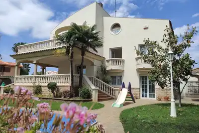 Image de Villa Papa Luna, special for large families