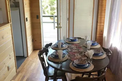 Image de Private retreat. Lake Superior waterfront cottage!