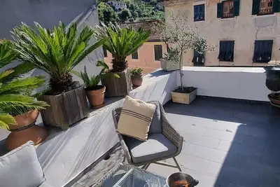 Image de Casa Pietra, maison de vacances traditionnelle pour 8 personnes dans un village typique italien