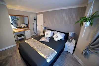 Image de Modern Garden Flat Close To Beach