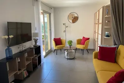 Image de Saint Raphaël, Boulouris, 39m2 à 200m de la Plage