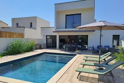 Image de Villa d'Architecte Avec Piscine, Idéal Pour les Familles, 20 minutes des Plages