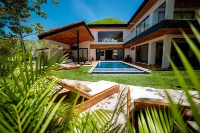 Image de La Ola Perfecta - Las Golondrinas Hacienda Pinilla