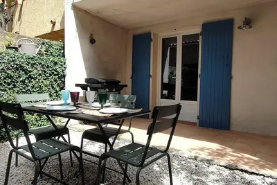 Image de Jolie Maison de Ville au Centre de Saint Maximin La Sainte Baume