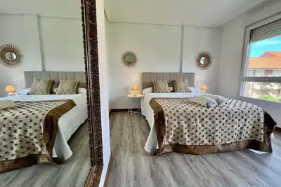 Image de Maravilloso Apartamento Junto a la Playa del Ris