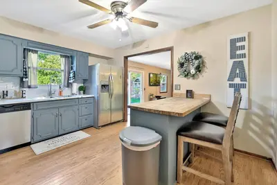 Image de Cozy Downtown Home:Oldie But Goodie, Pet-Friendly