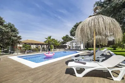Image de Villa 'Mis Raices' avec piscine privée, Wi-Fi et climatisation