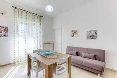 Image de Appartement 'La Dimora Di Donato' avec balcon, Wi-Fi et climatisation