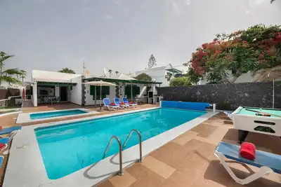 Image de Maison de vacances 'Villa Mirafondo' avec piscine privée, Wi-Fi et climatisation