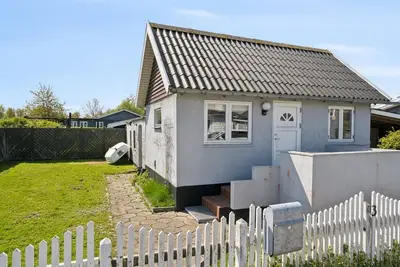 Image de \"Paula\" - 80m from the sea by Interhome